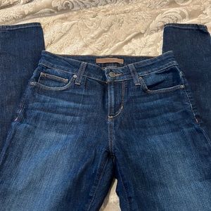 JOE’S - The Skinny Fit - Size 25. Like new